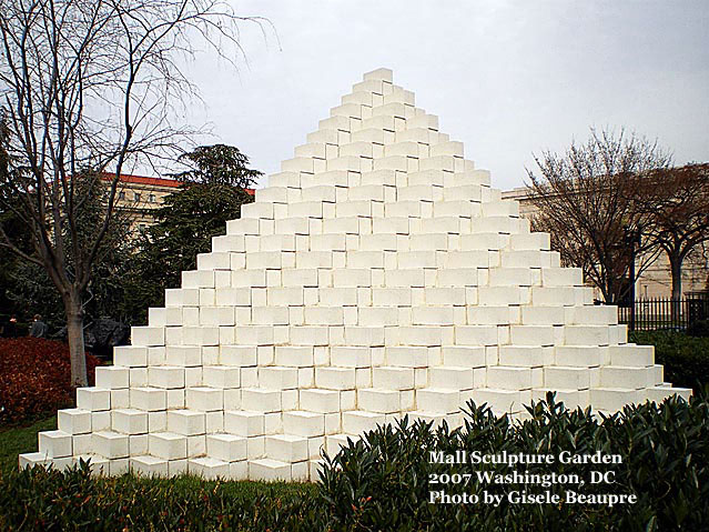 Central Mall Sculpture Garden, Washington DC 2008